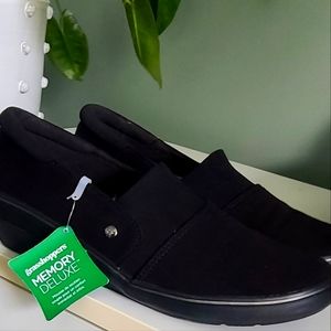 Keds Grasshopper Memory Deluxe Slip on